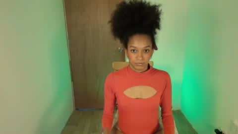 Snapshot of ivylusst chatting on 29, 6, 2026 ivylusst online show from 29, 6, 2026