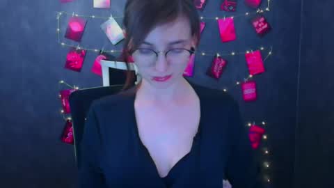 Ivy online show from 7, 4, 2026