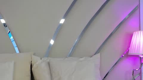 Ivy online show from 1, 12, 2025