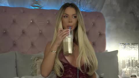  Ivy  online show from 10, 11, 2025