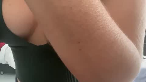 ivysagex online show from 9, 11, 2025