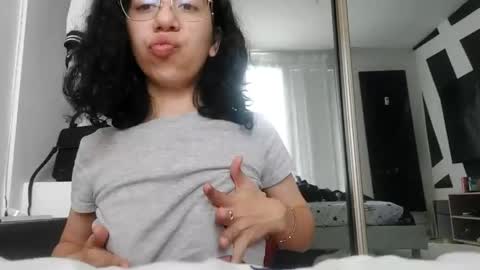 Ivy online show from 3, 5, 2026