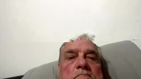 iwanteatu01 online show from 18, 1, 2026