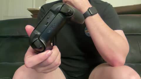 iwantyounow42069 online show from 12, 4, 2026