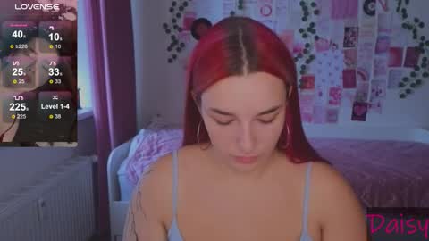 Snapshot of iwi_wi_wi chatting on 14, 9, 2025 Daisy online show from 14, 9, 2025