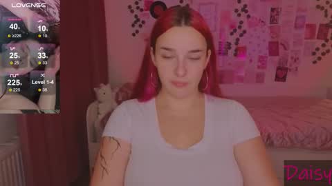 Snapshot of iwi_wi_wi chatting on 15, 9, 2025 Daisy online show from 15, 9, 2025