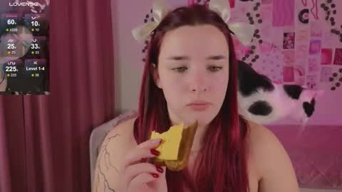 Snapshot of iwi_wi_wi chatting on 27, 11, 2025 Daisy online show from 27, 11, 2025