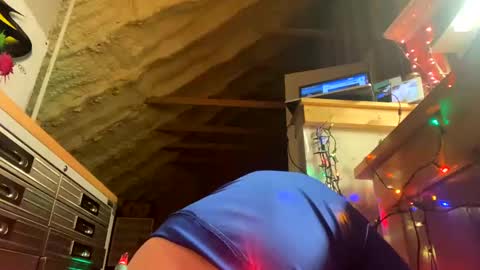 Snapshot of iwinnner chatting on 23, 12, 2024 That  Guy  online show from 23, 12, 2024