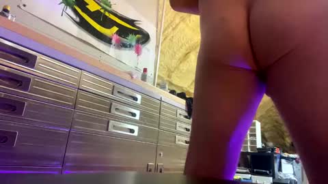 Snapshot of iwinnner chatting on 28, 9, 2025 That  Guy  online show from 28, 9, 2025