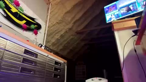 Snapshot of iwinnner chatting on 2, 11, 2025 That  Guy  online show from 2, 11, 2025