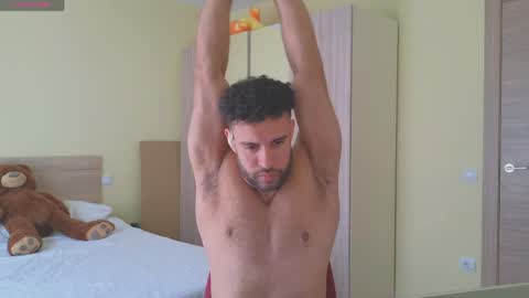 Snapshot of izaak_lover chatting on 26, 4, 2026 Izaak online show from 26, 4, 2026