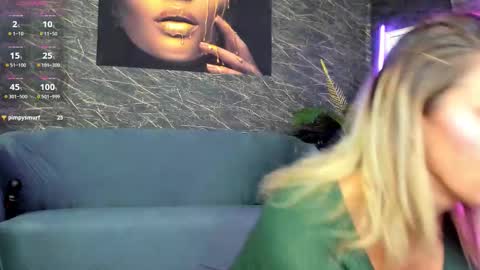 Snapshot of izabelatessa chatting on 16, 10, 2025 izabelatessa online show from 16, 10, 2025