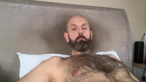 izzysboytoy1 online show from 23, 12, 2025