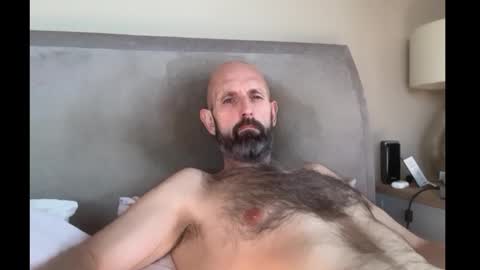 izzysboytoy1 online show from 3, 3, 2026