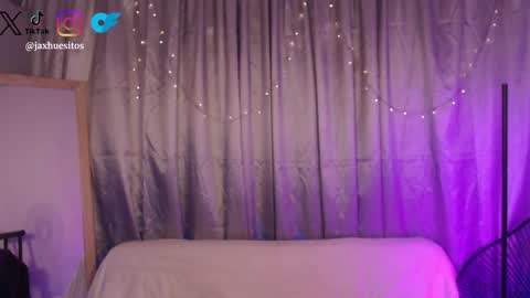 Hey im Jaxxxon check my info     online show from 8, 4, 2026