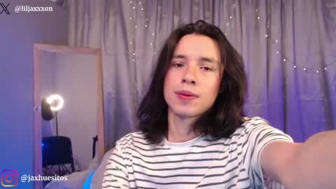 Hey im Jaxxxon check my info     online show from 21, 4, 2026