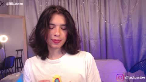 Hey im Jaxxxon check my info     online show from 27, 4, 2026