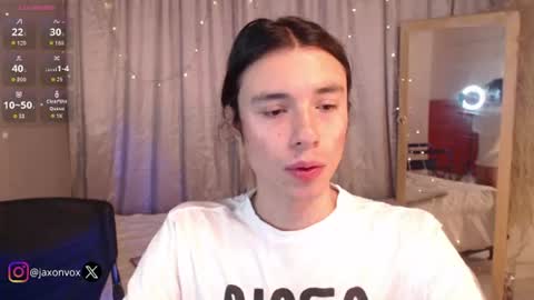 Snapshot of j_a_x_x_x_o_n chatting on 3, 8, 2026 Hey im Jaxxxon check my info online show from 3, 8, 2026