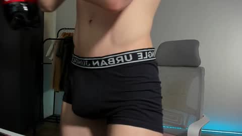 Snapshot of j_akira13 chatting on 21, 12, 2024 Danny online show from 21, 12, 2024