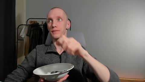 Snapshot of j_akira13 chatting on 23, 12, 2024 Danny online show from 23, 12, 2024