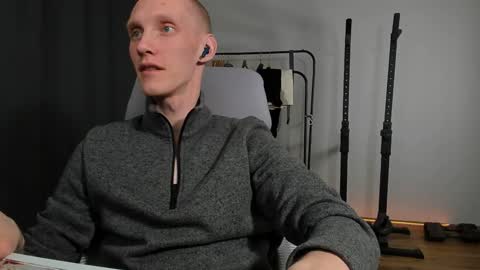 Snapshot of j_akira13 chatting on 28, 12, 2024 Danny online show from 28, 12, 2024