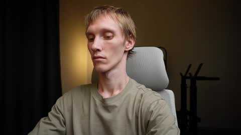 Snapshot of j_akira13 chatting on 19, 9, 2025 Danny online show from 19, 9, 2025