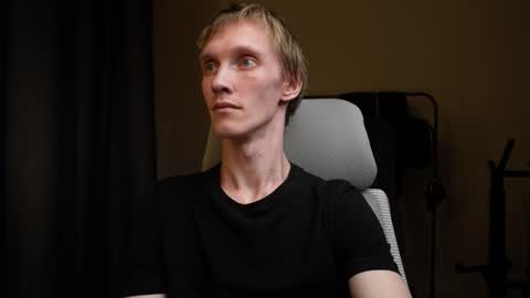 Snapshot of j_akira13 chatting on 27, 9, 2025 Danny online show from 27, 9, 2025