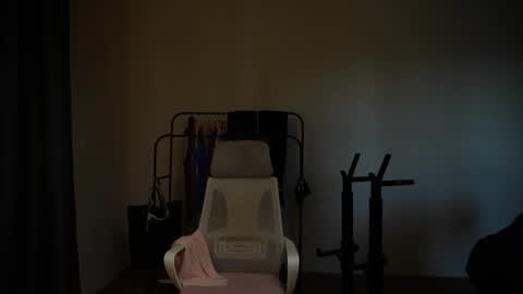 Snapshot of j_akira13 chatting on 28, 9, 2025 Danny online show from 28, 9, 2025