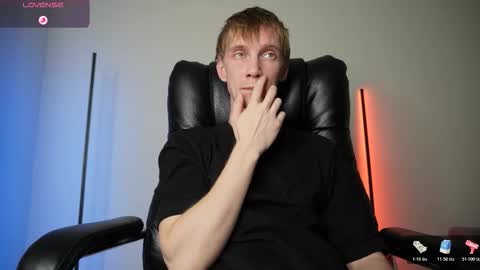 Snapshot of j_akira13 chatting on 27, 10, 2025 Danny online show from 27, 10, 2025