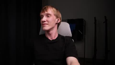 Snapshot of j_akira13 chatting on 8, 11, 2025 Danny online show from 8, 11, 2025