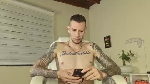 Snapshot of j_king__ chatting on 19, 7, 2026 J King online show from 19, 7, 2026