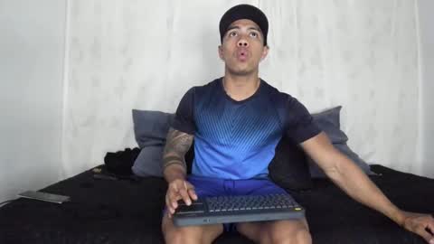 i am juan musiry independent model  online show from 24, 1, 2025