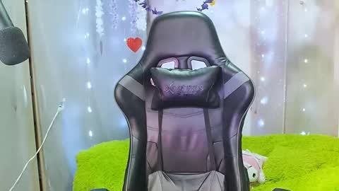 Snapshot of jaadee18 chatting on 26, 2, 2025 jade 18 online show from 26, 2, 2025