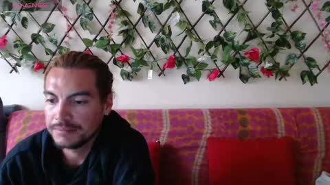 Jack and Emily online show from 19, 4, 2026