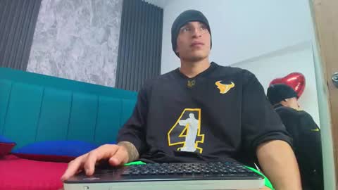 JACK PERGURTSON online show from 3, 3, 2026