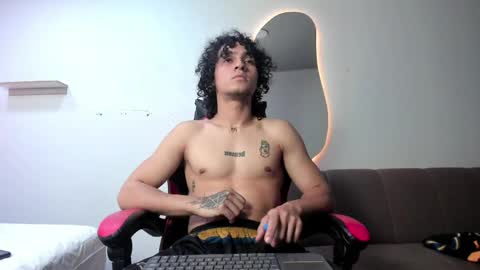 Jackes Taylor online show from 10, 4, 2026