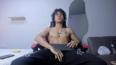 Jackes Taylor online show from 21, 4, 2026