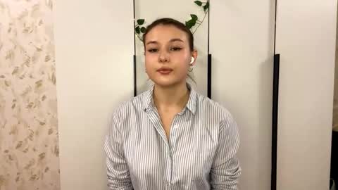 Sonya online show from 13, 11, 2025