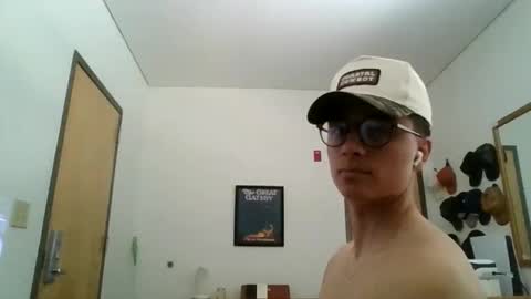 Snapshot of jackstrongof chatting on 24, 5, 2026 ImZacharyTyler online show from 24, 5, 2026