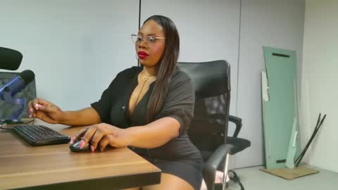 Jacky Norriss online show from 25, 2, 2025