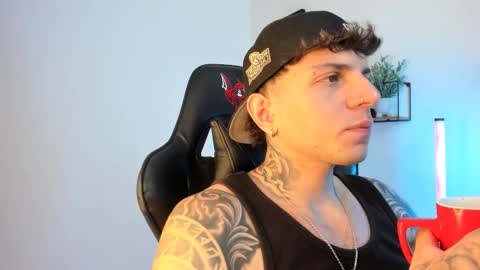 jacobb116 online show from 27, 2, 2025