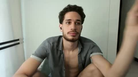 Snapshot of jacobmurphy2103 chatting on 26, 9, 2025 JACOB ROBIN online show from 26, 9, 2025