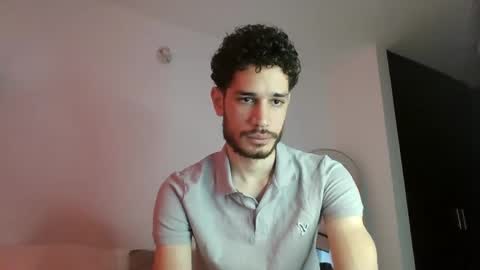 Snapshot of jacobmurphy2103 chatting on 8, 10, 2025 JACOB ROBIN online show from 8, 10, 2025