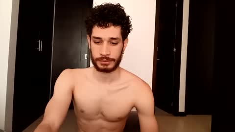 Snapshot of jacobmurphy2103 chatting on 11, 11, 2025 JACOB ROBIN online show from 11, 11, 2025