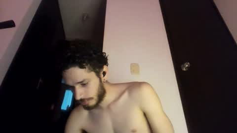 Snapshot of jacobmurphy2103 chatting on 21, 11, 2025 JACOB ROBIN online show from 21, 11, 2025