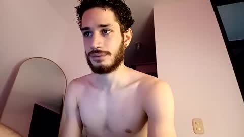 Snapshot of jacobmurphy2103 chatting on 22, 11, 2025 JACOB ROBIN online show from 22, 11, 2025