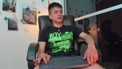 Snapshot of jacobstones_ chatting on 5, 12, 2024 JACOB STONES online show from 5, 12, 2024