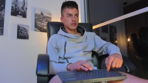 Snapshot of jacobstones_ chatting on 21, 1, 2025 JACOB STONES online show from 21, 1, 2025