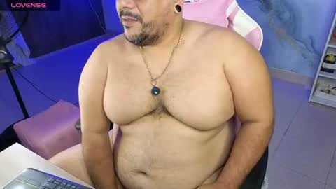 Snapshot of jacoob_woods chatting on 17, 7, 2026 daddy sir master bear online show from 17, 7, 2026