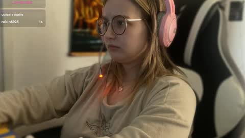 jacywinslat online show from 9, 9, 2025